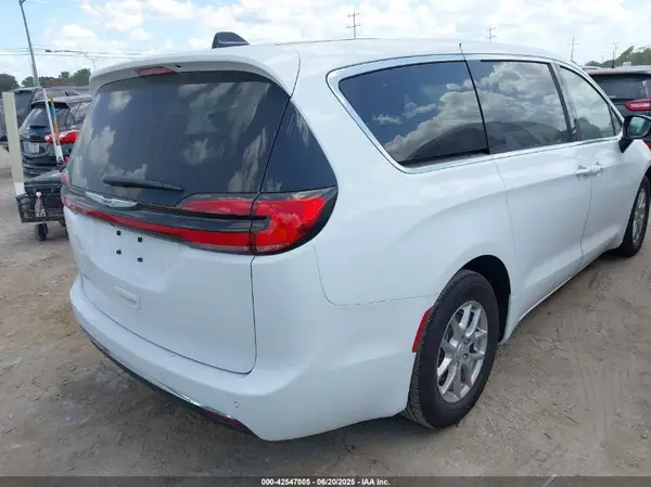 2C4RC1BG1SR576929 2025 CHRYSLER PACIFICA - Image 4