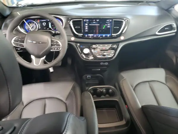 2C4RC1BG1SR600632 2025 CHRYSLER PACIFICA - Image 8