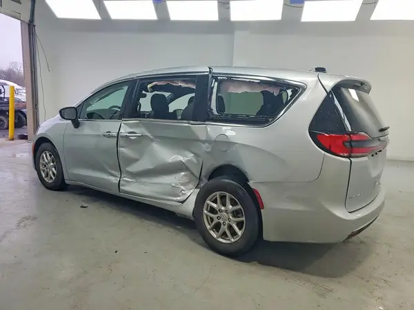 2C4RC1BG1TR178850 2026 CHRYSLER PACIFICA - Image 2