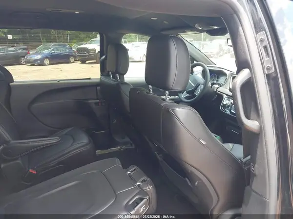 2C4RC1BG1TR186981 2026 CHRYSLER PACIFICA - Image 8
