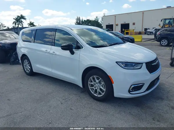 2C4RC1BG1TR192103 2026 CHRYSLER PACIFICA - Image 1