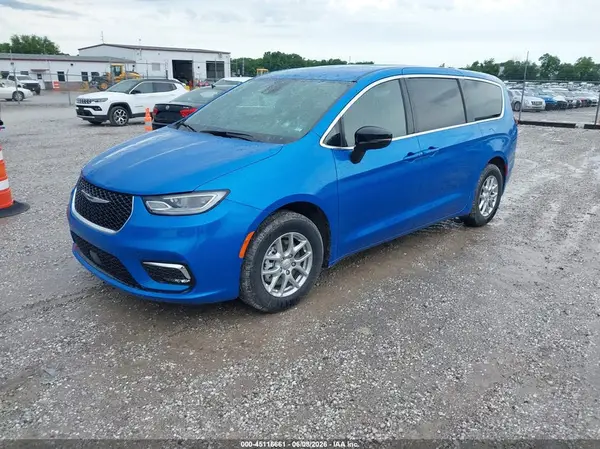 2C4RC1BG1TR276597 2026 CHRYSLER PACIFICA - Image 2