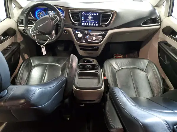 2C4RC1BG2HR503528 2017 CHRYSLER PACIFICA - Image 8
