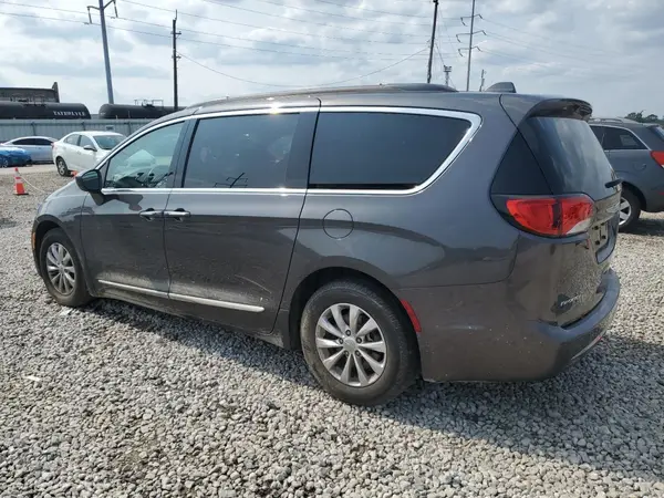 2C4RC1BG2HR505408 2017 CHRYSLER PACIFICA - Image 2