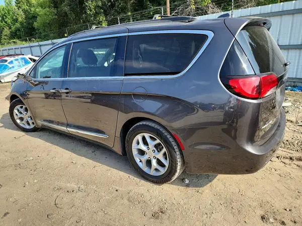 2C4RC1BG2HR506638 2017 CHRYSLER PACIFICA - Image 2
