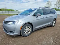 2C4RC1BG2HR516389 2017 CHRYSLER PACIFICA
