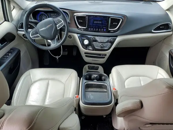 2C4RC1BG2HR516389 2017 CHRYSLER PACIFICA - Image 8