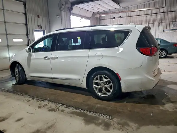 2C4RC1BG2HR520958 2017 CHRYSLER PACIFICA - Image 2