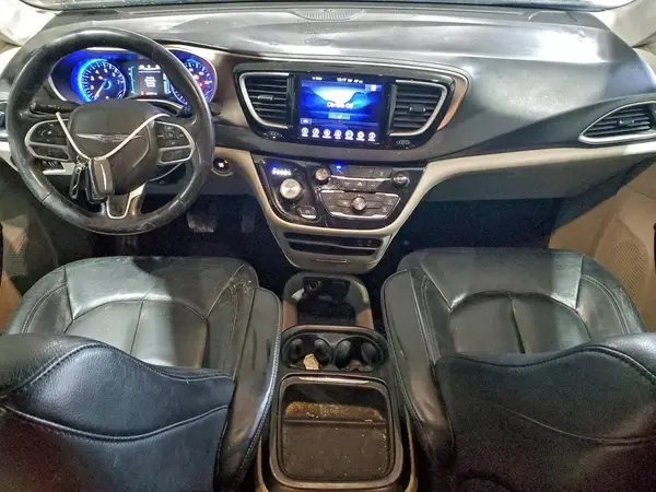 2C4RC1BG2HR520958 2017 CHRYSLER PACIFICA - Image 8