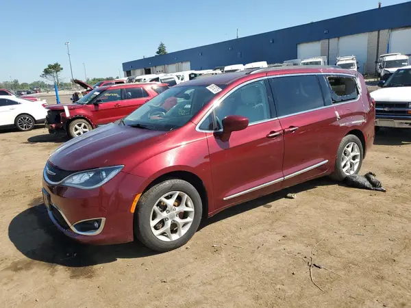 2C4RC1BG2HR523780 2017 CHRYSLER PACIFICA - Image 1