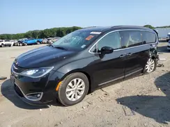 2C4RC1BG2HR527215 2017 CHRYSLER PACIFICA