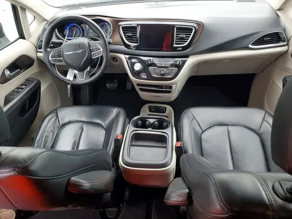 2C4RC1BG2HR530390 2017 CHRYSLER PACIFICA - Image 8