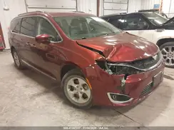 2C4RC1BG2HR533838 2017 CHRYSLER PACIFICA