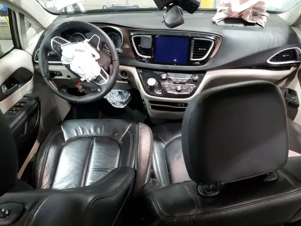 2C4RC1BG2HR536237 2017 CHRYSLER PACIFICA - Image 8