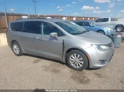 2C4RC1BG2HR539400 2017 CHRYSLER PACIFICA