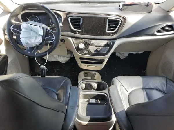 2C4RC1BG2HR540479 2017 CHRYSLER PACIFICA - Image 8