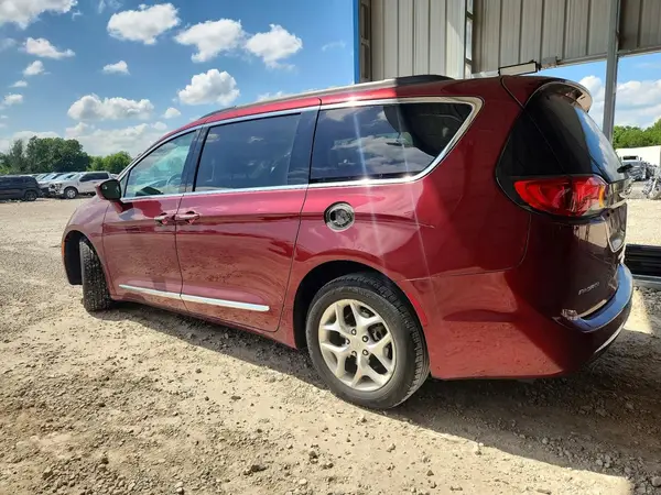 2C4RC1BG2HR542409 2017 CHRYSLER PACIFICA - Image 2