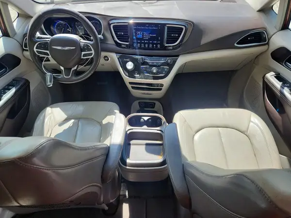 2C4RC1BG2HR542409 2017 CHRYSLER PACIFICA - Image 8