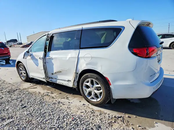2C4RC1BG2HR543804 2017 CHRYSLER PACIFICA - Image 2