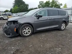 2C4RC1BG2HR552065 2017 CHRYSLER PACIFICA