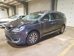 2C4RC1BG2HR553569 2017 CHRYSLER PACIFICA