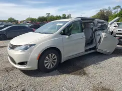2C4RC1BG2HR553703 2017 CHRYSLER PACIFICA