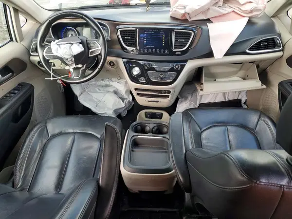 2C4RC1BG2HR564569 2017 CHRYSLER PACIFICA - Image 8