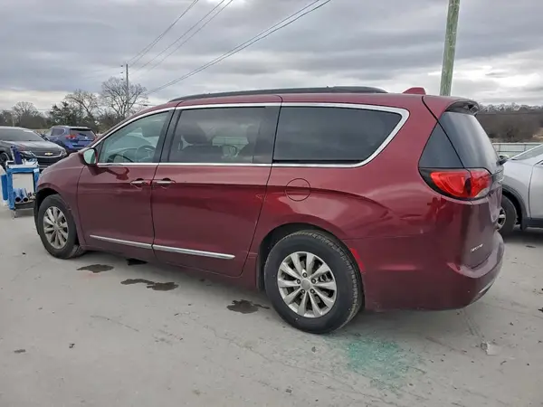 2C4RC1BG2HR569397 2017 CHRYSLER PACIFICA - Image 2