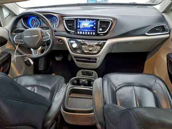 2C4RC1BG2HR569397 2017 CHRYSLER PACIFICA - Image 8