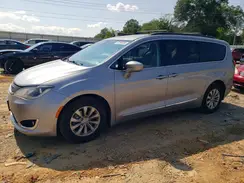 2C4RC1BG2HR576575 2017 CHRYSLER PACIFICA