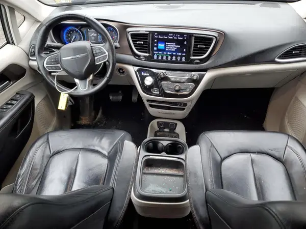 2C4RC1BG2HR576852 2017 CHRYSLER PACIFICA - Image 8
