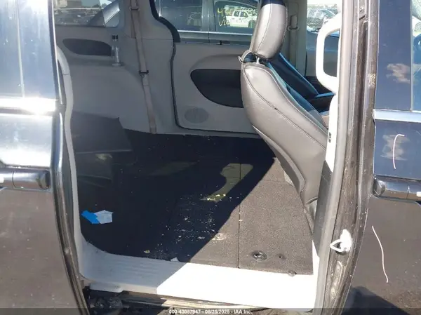 2C4RC1BG2HR591142 2017 CHRYSLER PACIFICA - Image 8