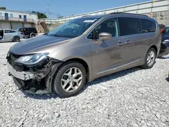 2C4RC1BG2HR592095 2017 CHRYSLER PACIFICA