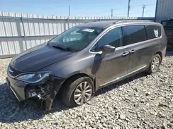 2C4RC1BG2HR598950 2017 CHRYSLER PACIFICA