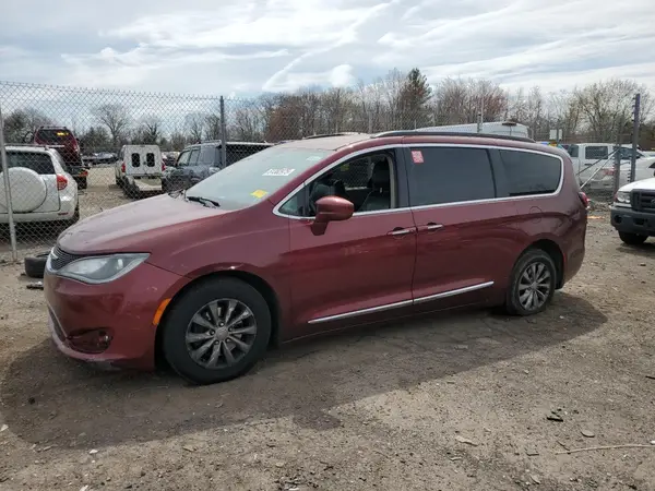 2C4RC1BG2HR613043 2017 CHRYSLER PACIFICA - Image 1