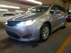 2C4RC1BG2HR613057 2017 CHRYSLER PACIFICA