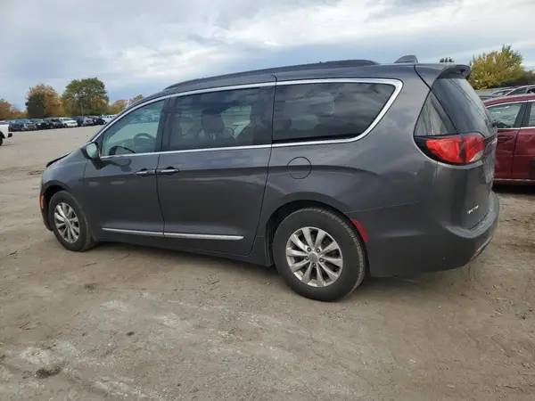 2C4RC1BG2HR621546 2017 CHRYSLER PACIFICA - Image 2