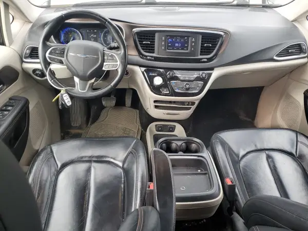 2C4RC1BG2HR621546 2017 CHRYSLER PACIFICA - Image 8