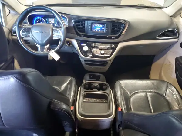 2C4RC1BG2HR621594 2017 CHRYSLER PACIFICA - Image 8