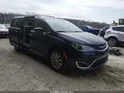 2C4RC1BG2HR657866 2017 CHRYSLER PACIFICA