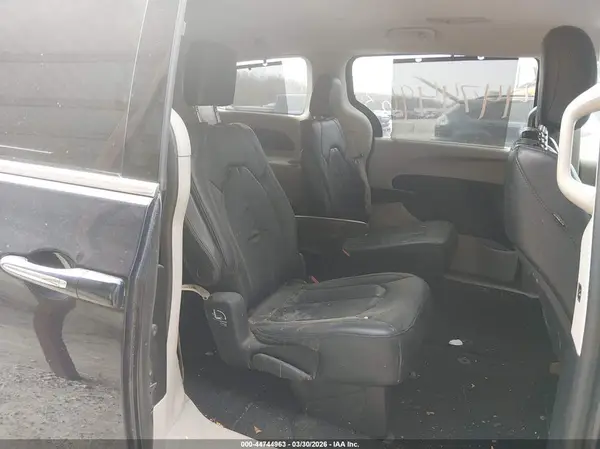 2C4RC1BG2HR657866 2017 CHRYSLER PACIFICA - Image 8