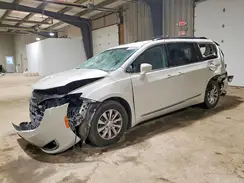 2C4RC1BG2HR688244 2017 CHRYSLER PACIFICA