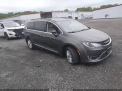 2C4RC1BG2HR709061 2017 CHRYSLER PACIFICA