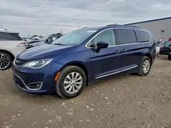 2C4RC1BG2HR713384 2017 CHRYSLER PACIFICA
