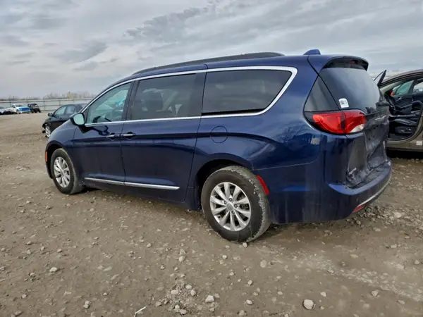 2C4RC1BG2HR713384 2017 CHRYSLER PACIFICA - Image 2