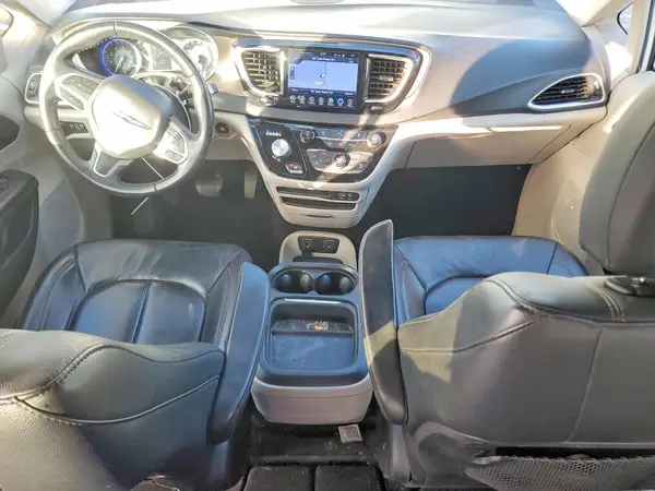 2C4RC1BG2HR739287 2017 CHRYSLER PACIFICA - Image 8