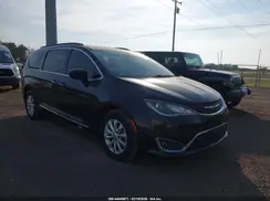 2C4RC1BG2HR739337 2017 CHRYSLER PACIFICA