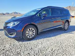 2C4RC1BG2HR743730 2017 CHRYSLER PACIFICA