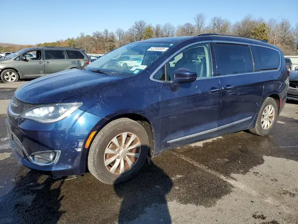 2C4RC1BG2HR745512 2017 CHRYSLER PACIFICA - Image 1