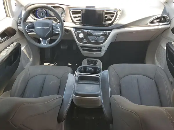 2C4RC1BG2HR753285 2017 CHRYSLER PACIFICA - Image 8